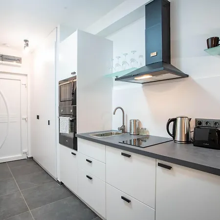 Voeroesko -lak Szauna Es Jakkuzi Hasznalattal Appartement